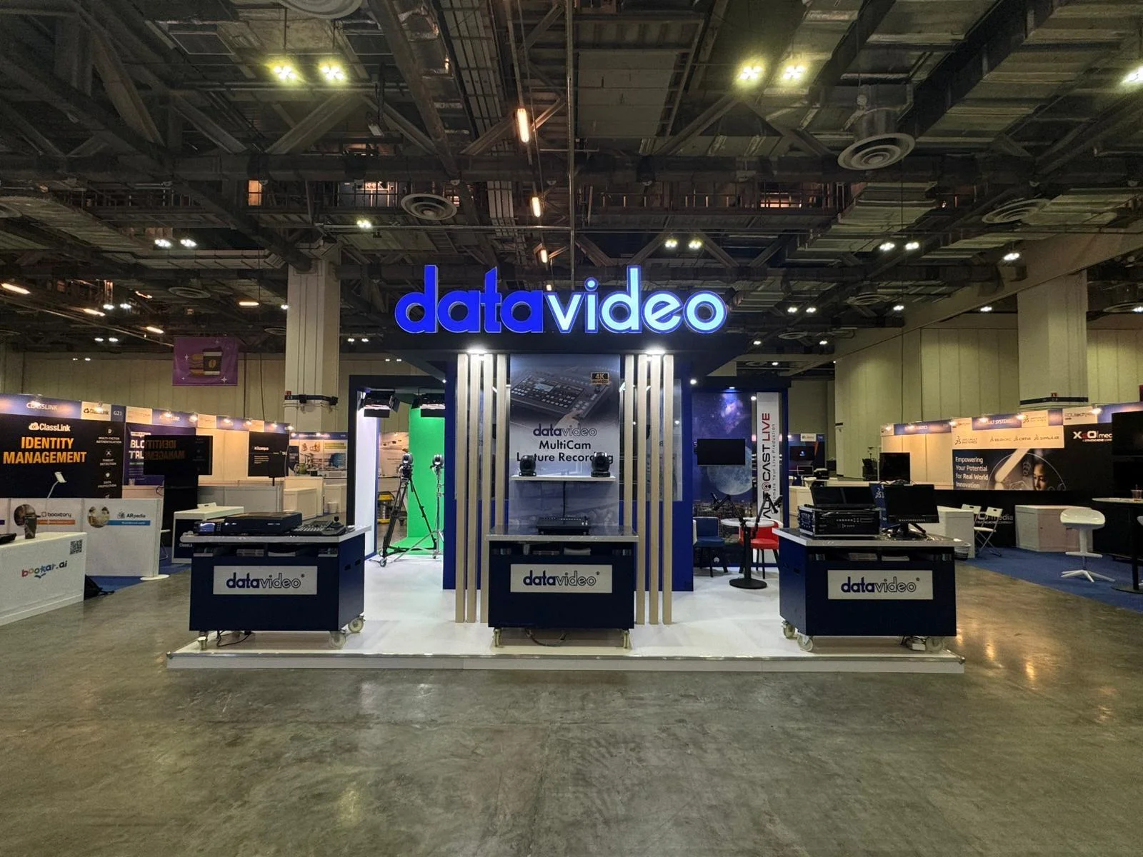 exhibition booth designer in thailand